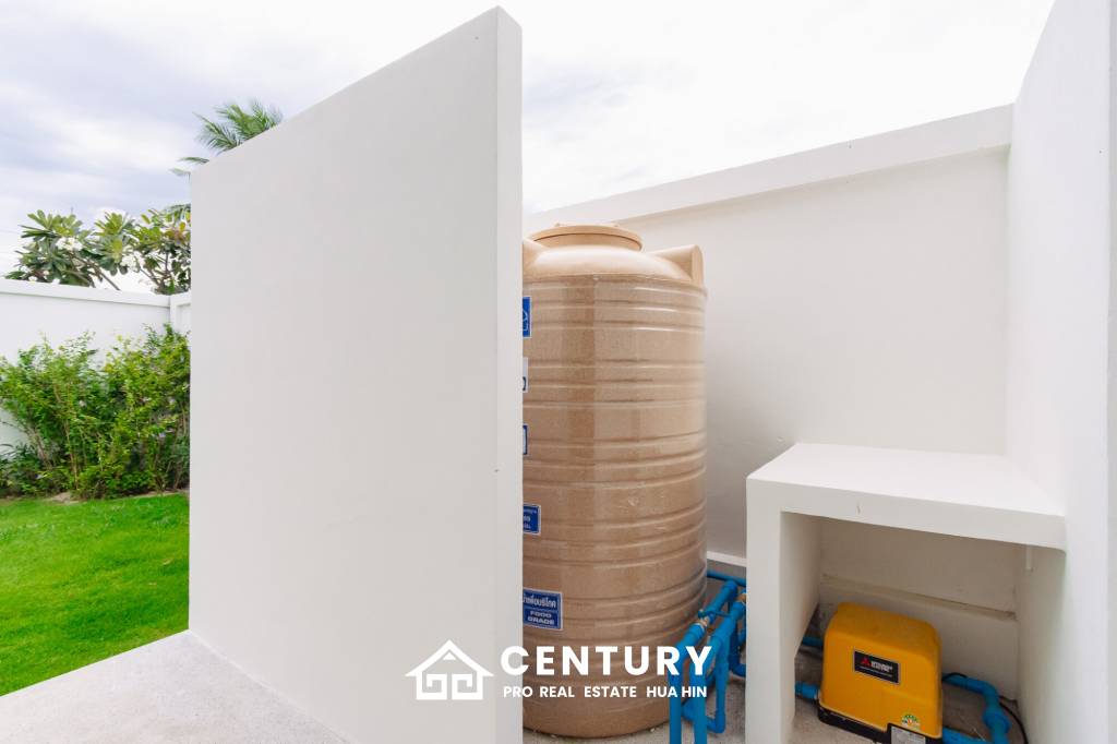 752 ตร.ม 3 เตียง 3 อาบน้ำ วิลล่า For ขาย