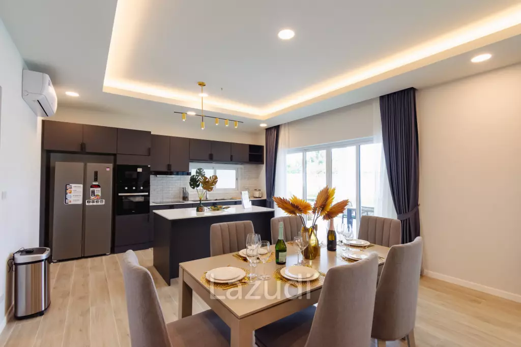 314 sqm pool villa in Thap Tai Hua Hin | Chada Homes new build on 752 sqm land