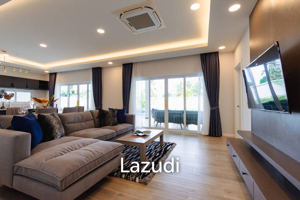 314 sqm pool villa in Thap Tai Hua Hin | Chada Homes new build on 752 sqm land