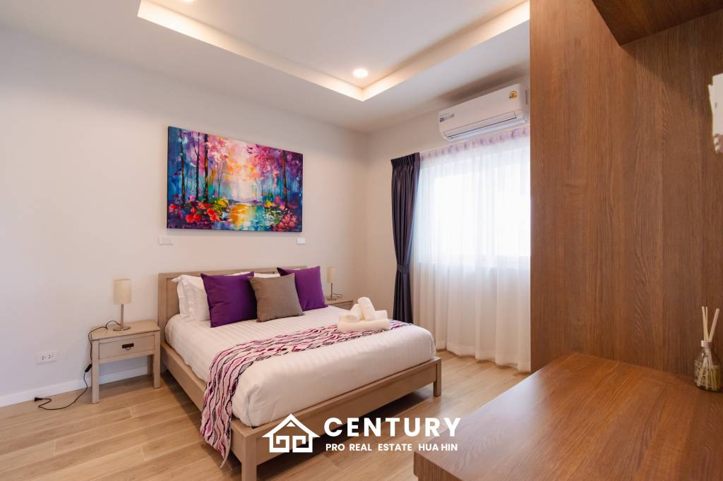 752 ตร.ม 3 เตียง 3 อาบน้ำ วิลล่า For ขาย