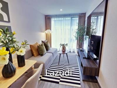 Sophisticated 2BR Condo at Ideo Mobi Rangnam, Bangkok