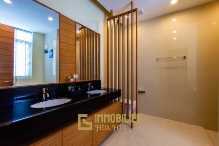 828 metro cuadrado 3 ` 3 Baño Villa de Venta