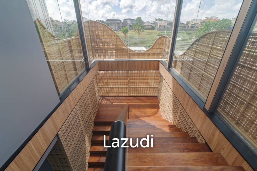 MAJESTIC UMALAS VILLA: A HARMONIOUS BLEND OF LUXURY AND TRANQUILITY