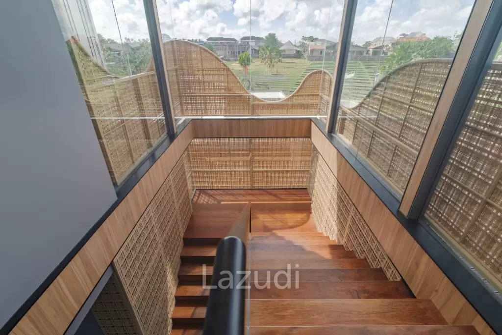MAJESTIC UMALAS VILLA: A HARMONIOUS BLEND OF LUXURY AND TRANQUILITY