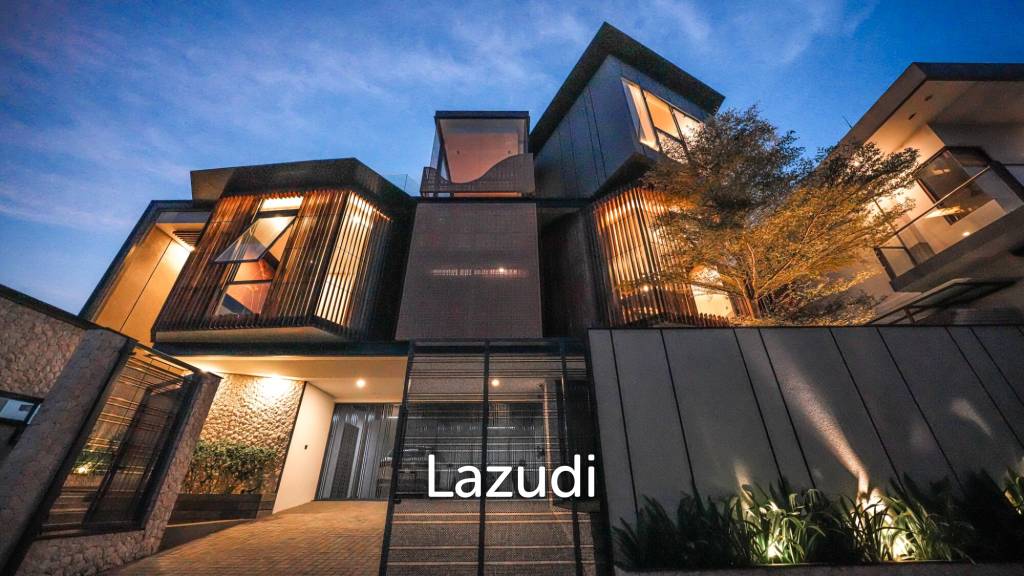 MAJESTIC UMALAS VILLA: A HARMONIOUS BLEND OF LUXURY AND TRANQUILITY