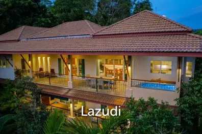 6-Bedroom Villa with Infinity Pool and Stunning Views for Rent on Kathu Hill