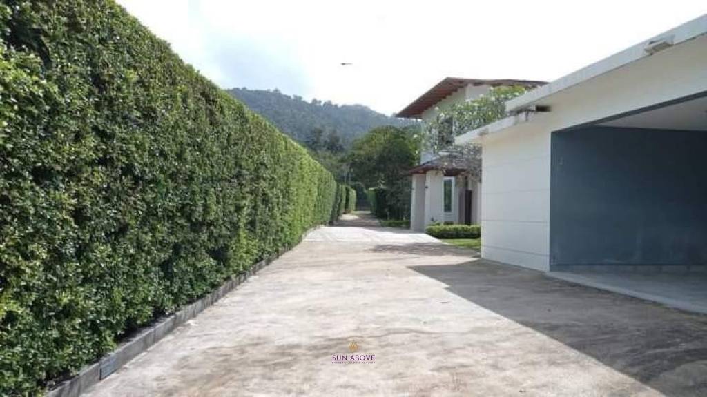 Stunning 7 Rai Of Property With 2 villas Near Phuket International Airport.