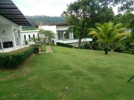 Stunning 7 Rai Of Property With 2 villas Near Phuket International Airport.