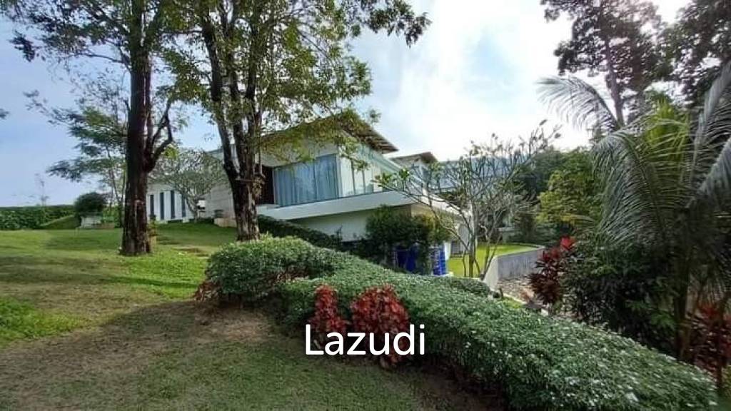 Stunning 7 Rai Of Property With 2 villas Near Phuket International Airport.