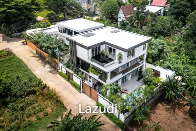 Luxurious Five-Bedroom Villa in Rawai: Modern Elegance with High-Tech Amenities and Privacy