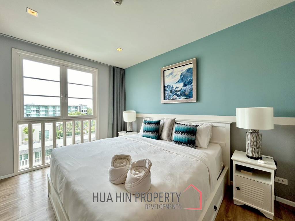 Autumn: 2 Bedroom Condo With Sea View