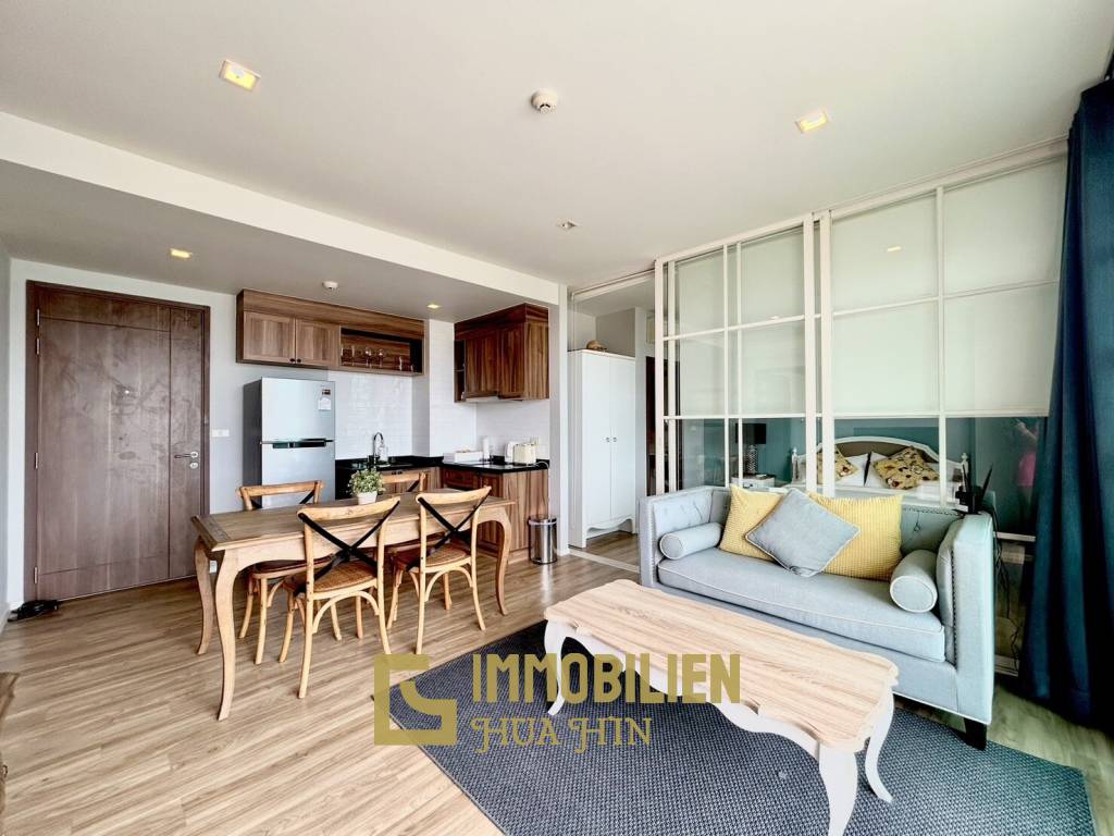 Autumn: 2 Bedroom Condo With Sea View