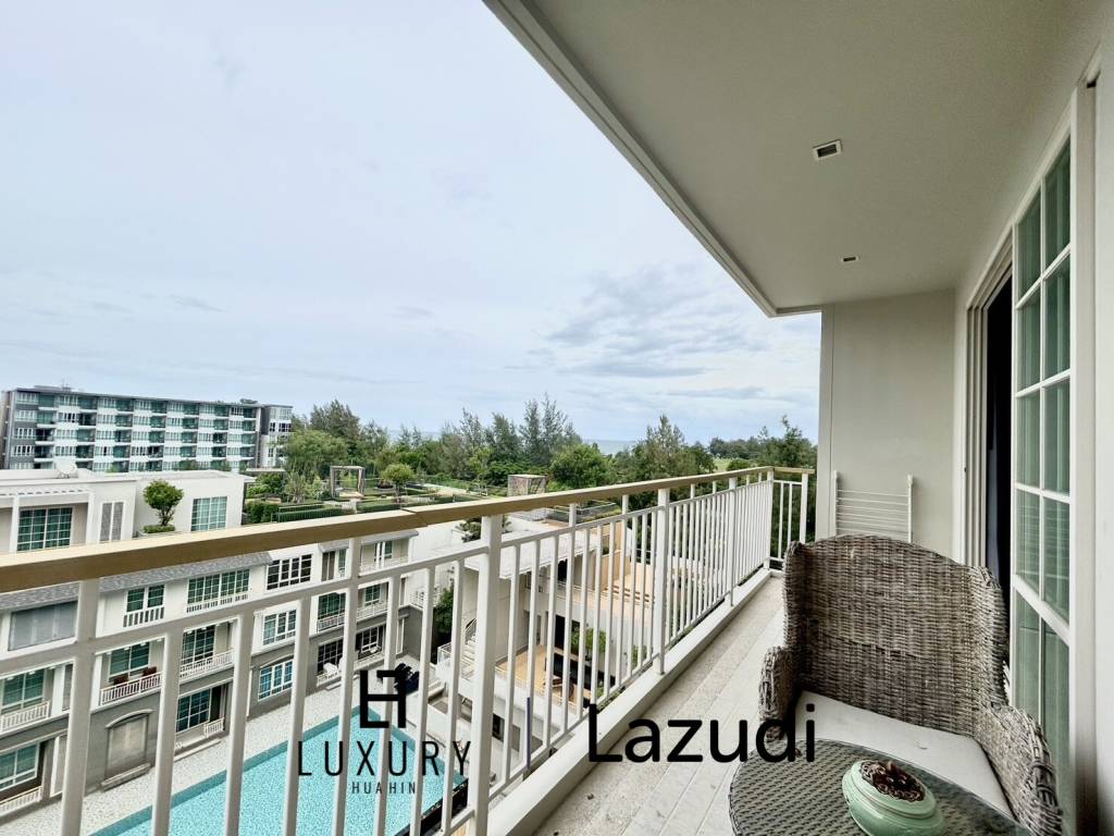 Autumn: 2 Bedroom Condo With Sea View