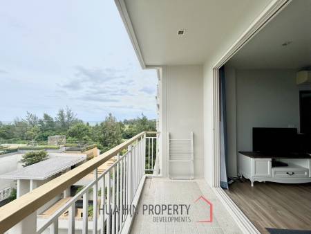 Autumn: 2 Bedroom Condo With Sea View