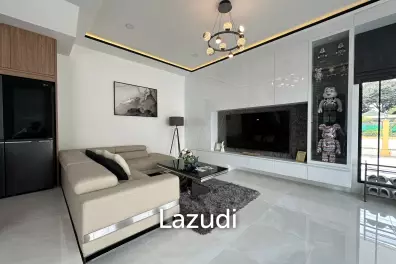 3 Bedrooms 3 Bathrooms 209 SQ.M Glam Pattaya