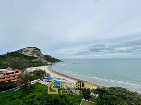 Hua Hin Blue Wave: 1-Schlafzimmer-Eigentumswohnung mit Meerblick