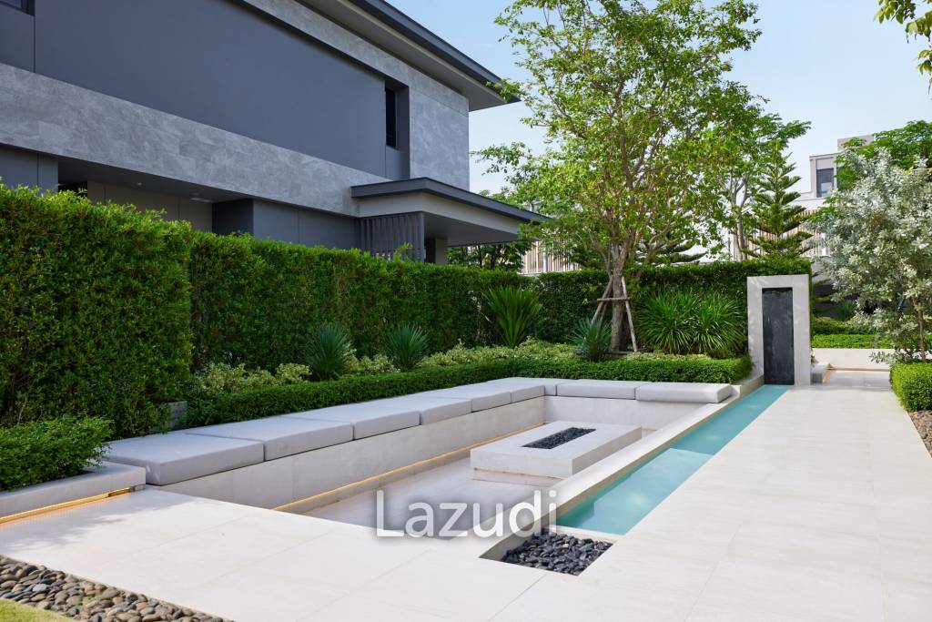 4 Bed 4 Bath 390.75 SQ.M Lake Legend Bangna - Suvarnabhumi