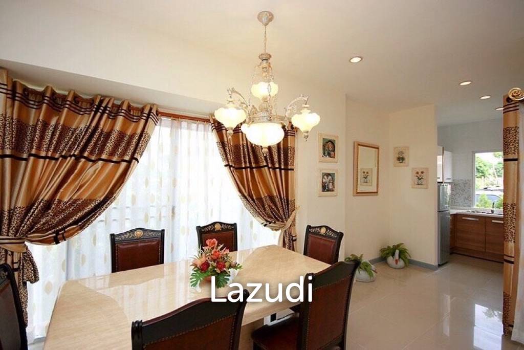 200 Kvm 2 Seng 3 Bad Rekkehus for Salg