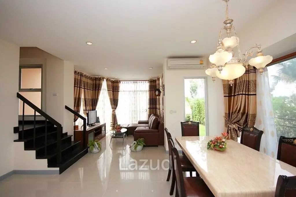 BOATHOUSE : Stunning Two-Story Townhouse corner plot