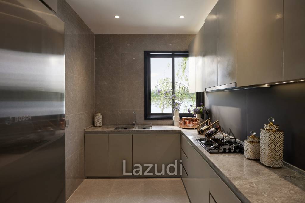 4 Bed 4 Bath 563 SQ.M Lake Legend Bangna - Suvarnabhumi