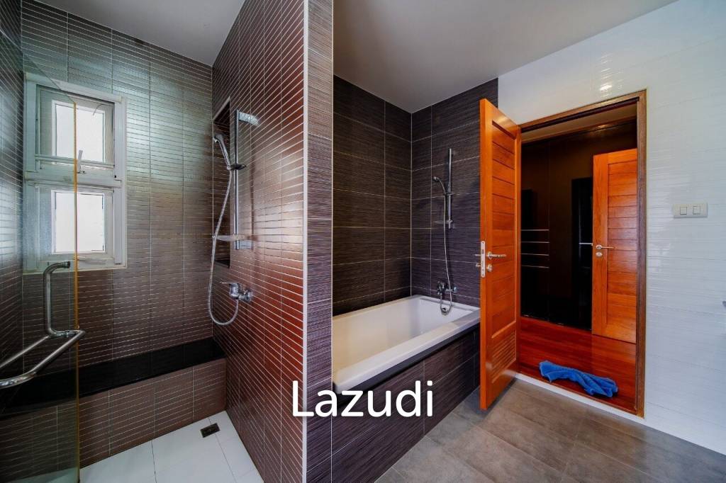 3 Brs Pool Villa for sell