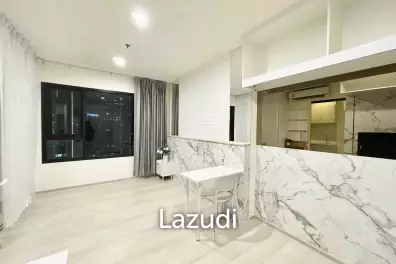 Studio 1 Bathroom 25 SQ.M at Life Asoke