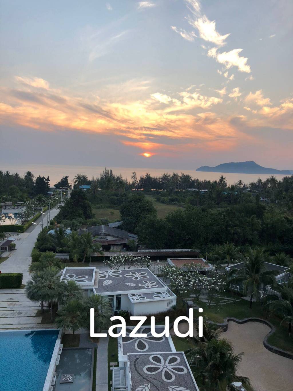 Sam Roi Yot: 2 Bedroom Condo with Sea-View!