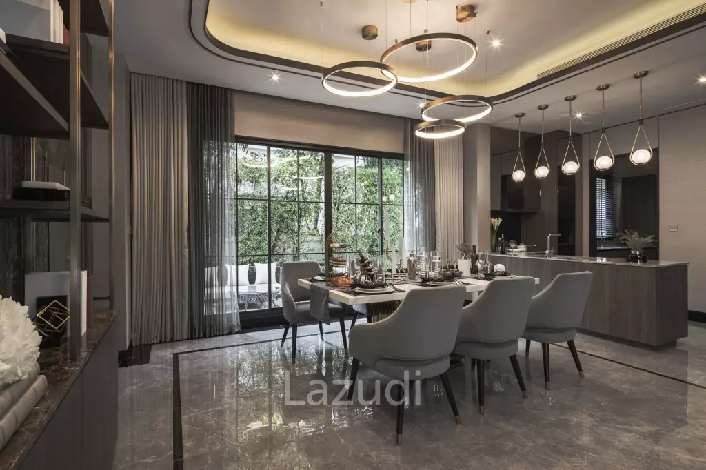 4 Bed 5 Bath 346 SQ.M Lake Legend Chaengwatthana
