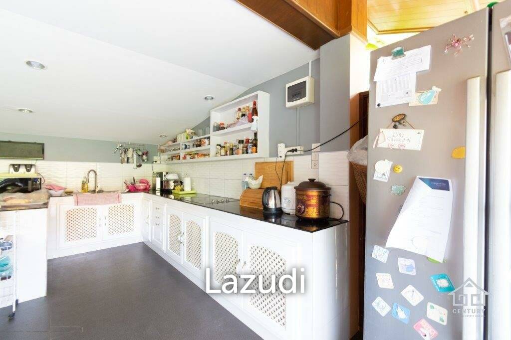 2,044 Sqm 4 Bed 4 Bath Villa For Sale