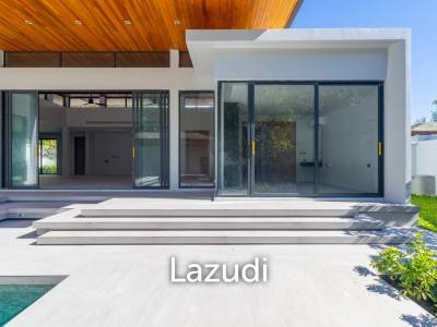 Luxury Family Villa in Botanica Modern Loft