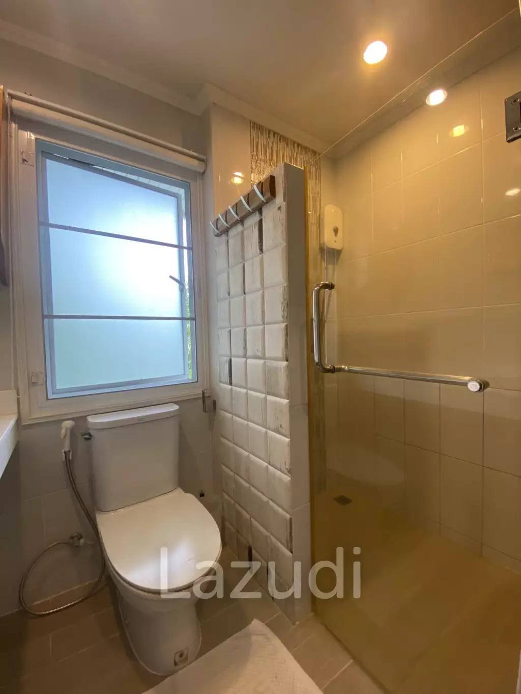 Stand Alone 3 Bed Pool Villa 100m To The Beach