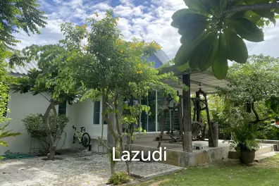 Stand Alone 3 Bed Pool Villa 100m To The Beach