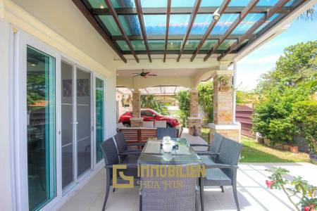 Orchid Paradise Homes 1: Nice 3 Bed Pool Villa with Outdoor Living space