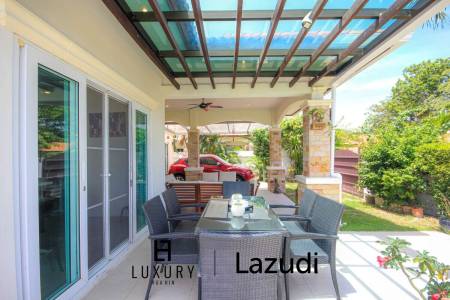 Orchid Paradise Homes 1: Nice 3 Bed Pool Villa with Outdoor Living space