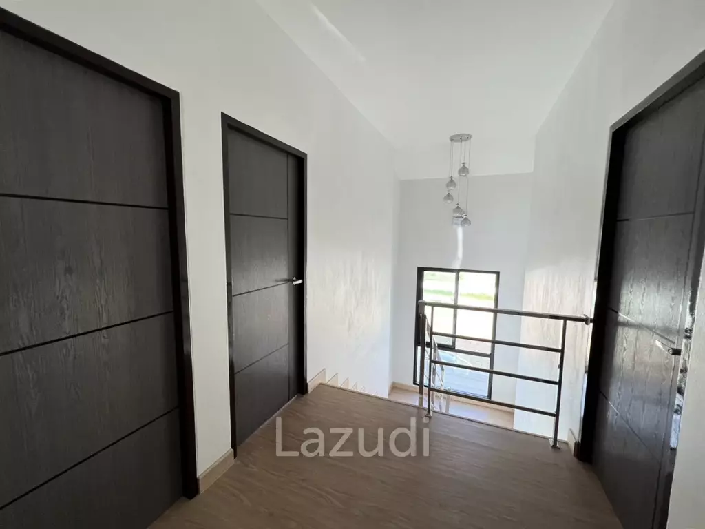3 Bedrooms 2 Story Detached House For Sale In Nang Lae