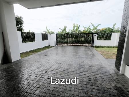 3 Bedrooms 2 Story Detached House For Sale In Nang Lae