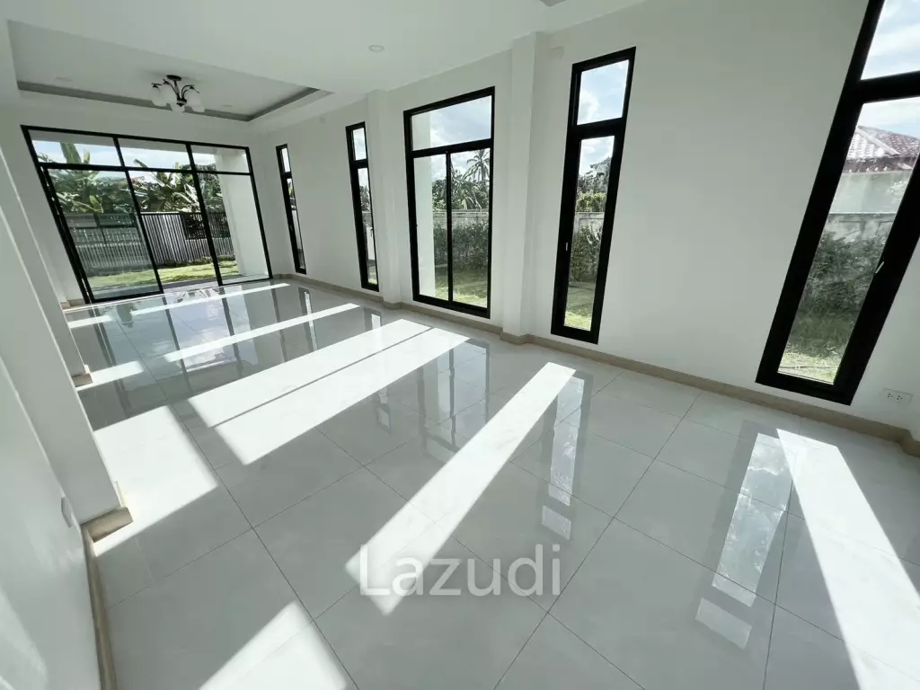 3 Bedrooms 2 Story Detached House For Sale In Nang Lae