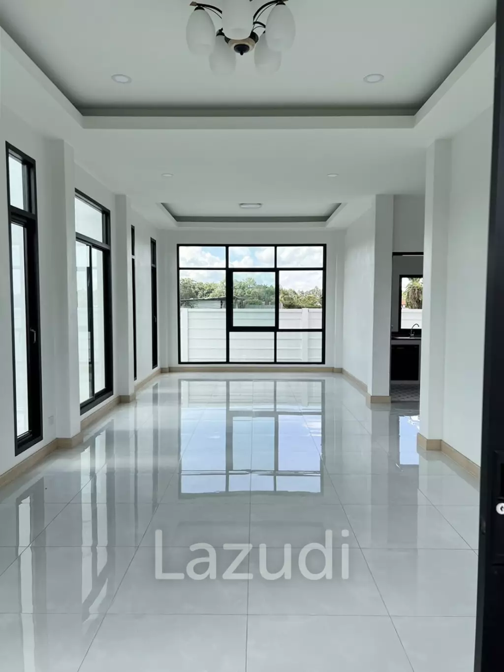 3 Bedrooms 2 Story Detached House For Sale In Nang Lae