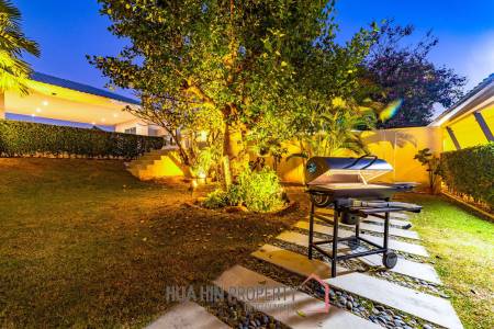 Modern 7 Bedroom Standalone Pool Villa on Large Land in Hua Hin