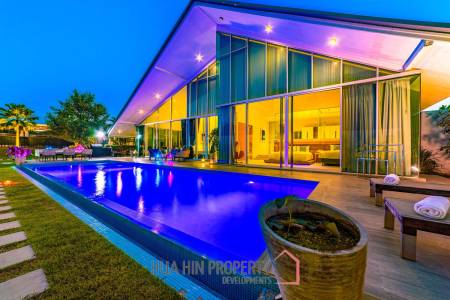 Modern 7 Bedroom Standalone Pool Villa on Large Land in Hua Hin