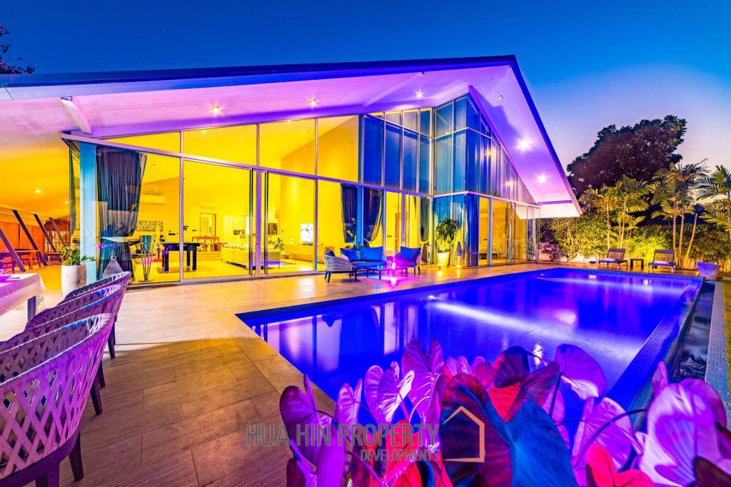 Modern 7 Bedroom Standalone Pool Villa on Large Land in Hua Hin