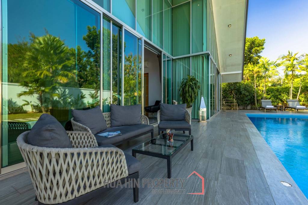 Modern 7 Bedroom Standalone Pool Villa on Large Land in Hua Hin