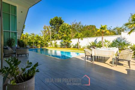 Modern 7 Bedroom Standalone Pool Villa on Large Land in Hua Hin