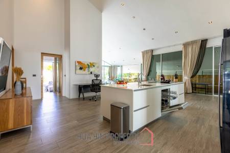 Modern 7 Bedroom Standalone Pool Villa on Large Land in Hua Hin