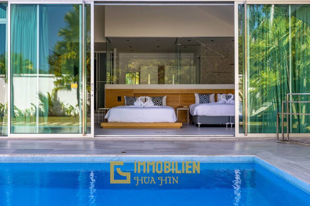 Modern 7 Bedroom Standalone Pool Villa on Large Land in Hua Hin