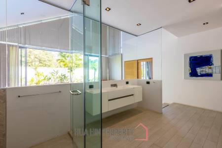 Modern 7 Bedroom Standalone Pool Villa on Large Land in Hua Hin