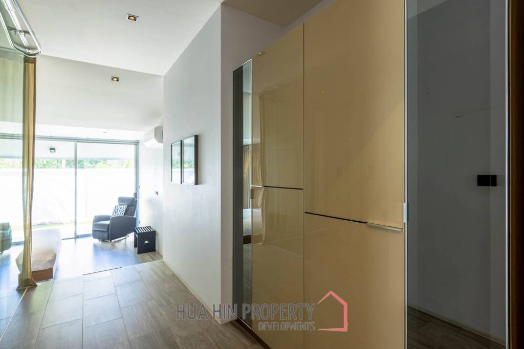 Modern 7 Bedroom Standalone Pool Villa on Large Land in Hua Hin