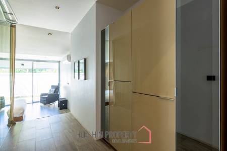 Modern 7 Bedroom Standalone Pool Villa on Large Land in Hua Hin