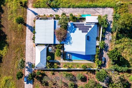 Modern 7 Bedroom Standalone Pool Villa on Large Land in Hua Hin