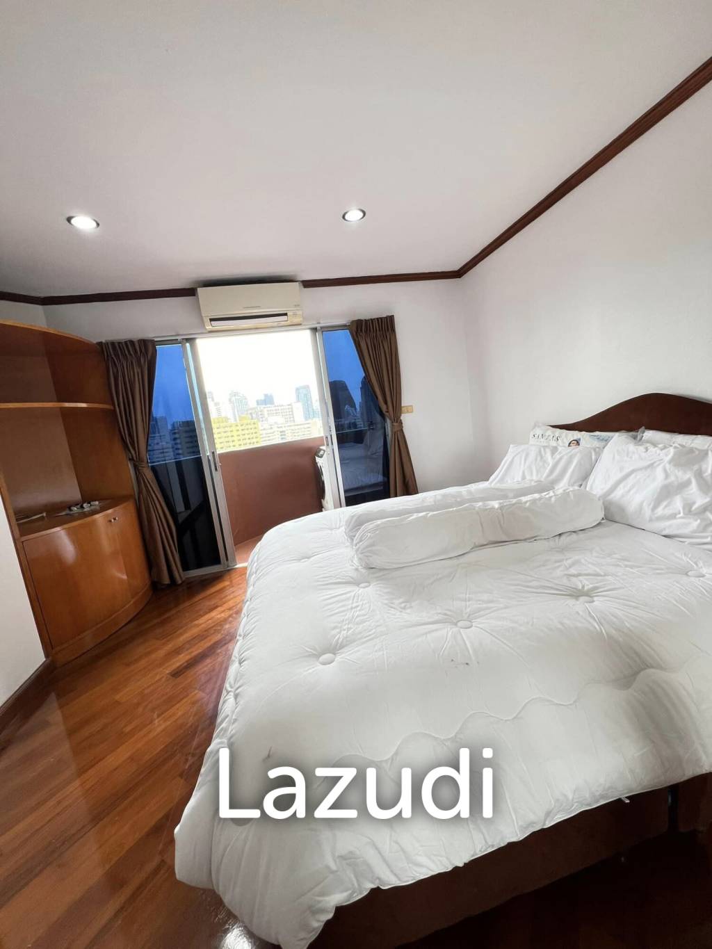 2 Bedroom 2 Bathroom 90 SQ.M Wittayu Complex